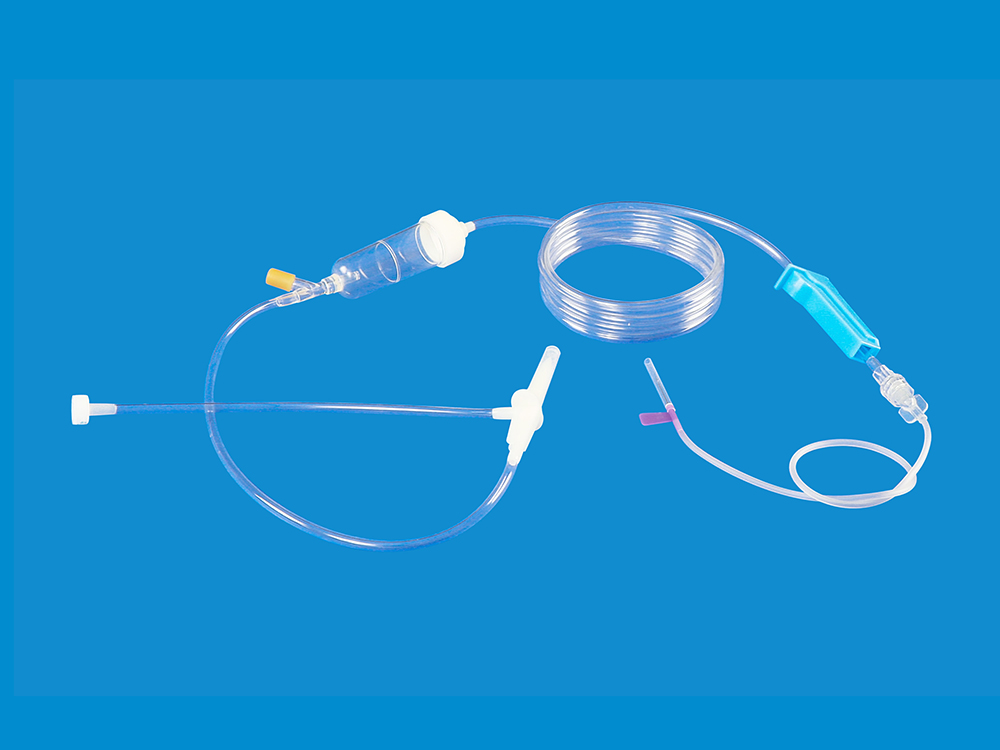 Infusion Set with Precision Filter for Single Use